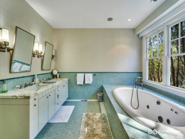 Hamptons Home 1020709