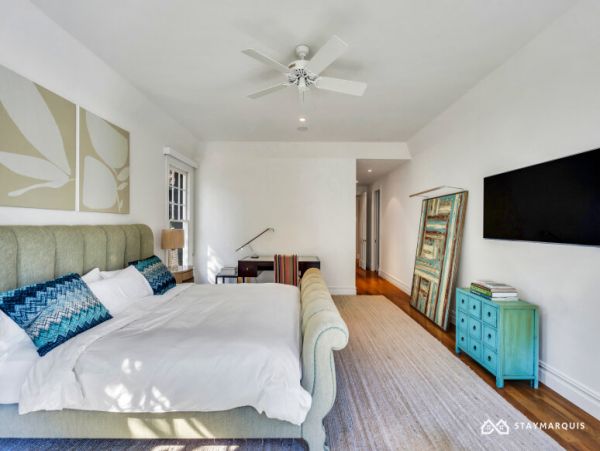Hamptons Home 1020709