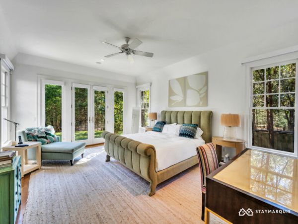 Hamptons Home 1020709