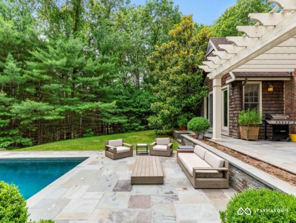 Hamptons Home 1020709