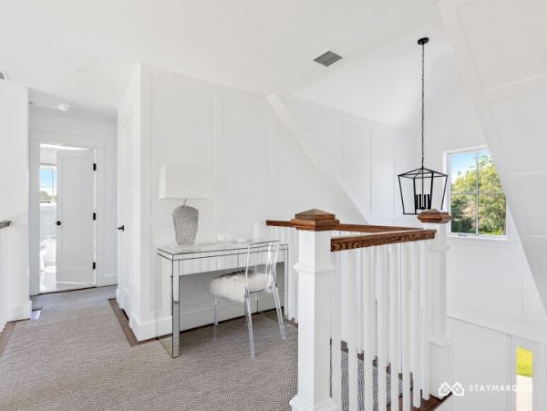 Hamptons Home 1020712