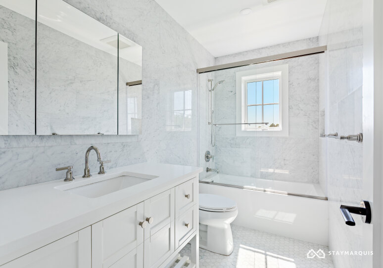 Hamptons Home 1020712