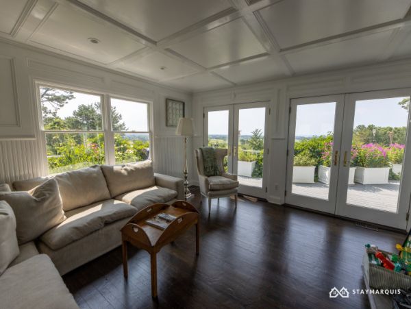Hamptons Home 1020713