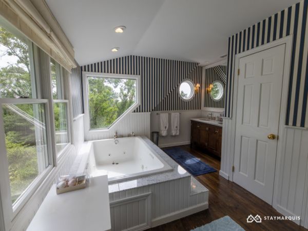 Hamptons Home 1020713