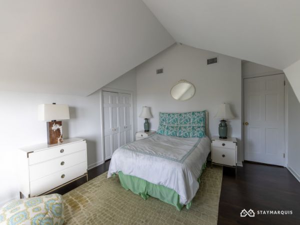 Hamptons Home 1020713