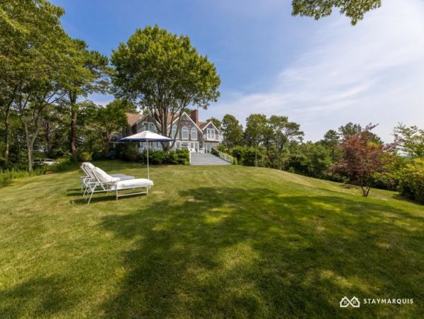 Hamptons Home 1020713