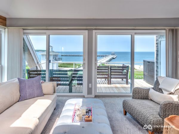 Hamptons Home 1020714