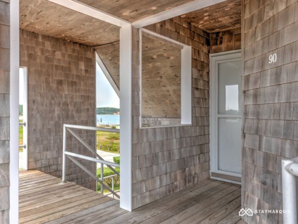 Hamptons Home 1020714