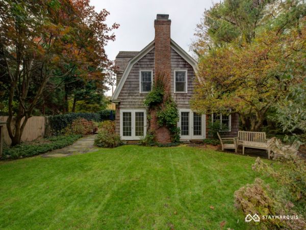 Hamptons Home 1020716