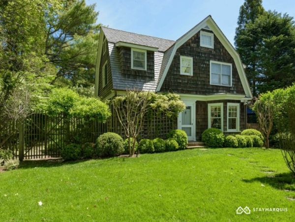 Hamptons Home 1020716