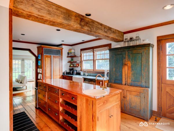 Hamptons Home 1020716