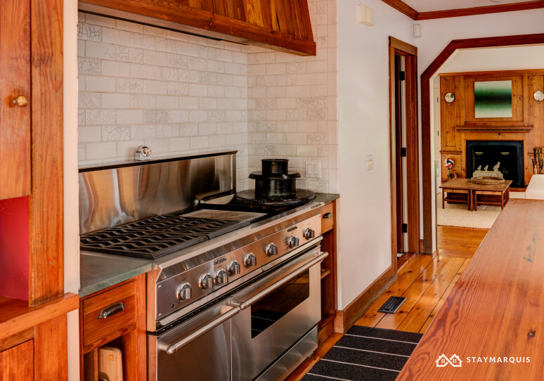 Hamptons Home 1020716