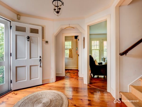 Hamptons Home 1020716