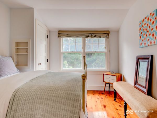 Hamptons Home 1020716