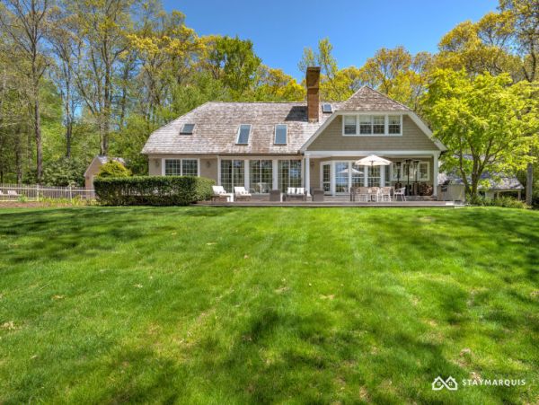 Hamptons Home 1020717