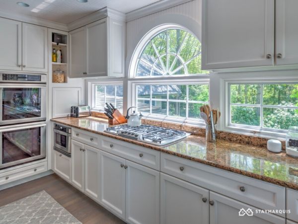 Hamptons Home 1020717