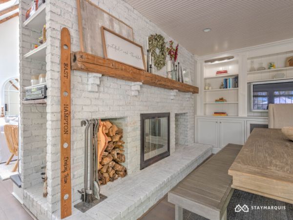 Hamptons Home 1020717