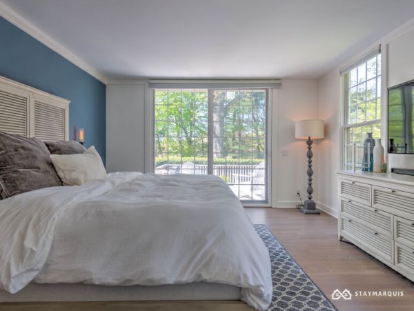 Hamptons Home 1020717