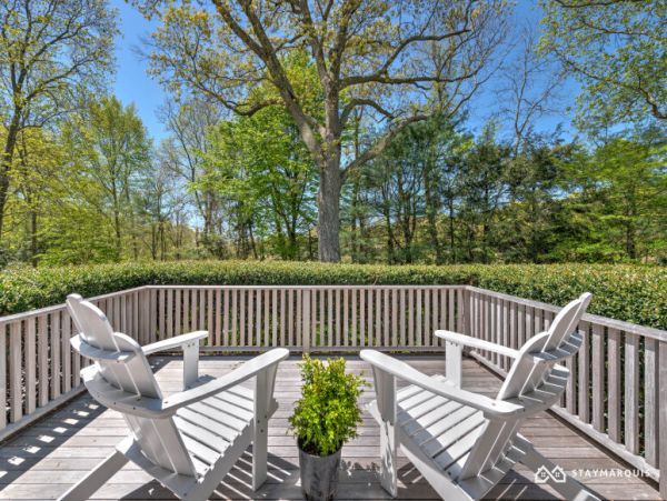 Hamptons Home 1020717