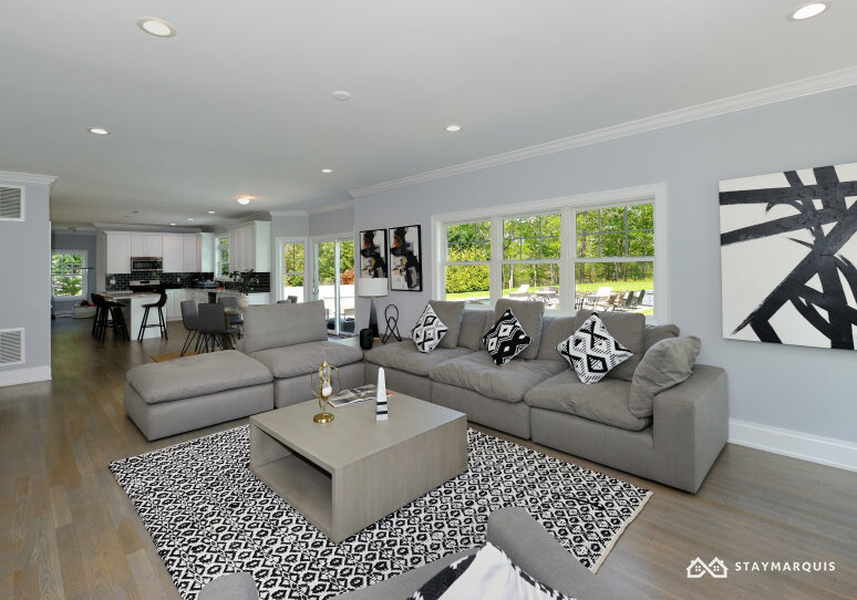 Hamptons Home 1020718