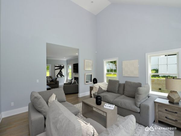 Hamptons Home 1020718