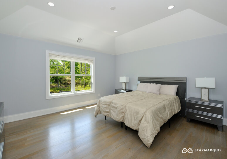 Hamptons Home 1020718