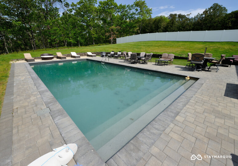 Hamptons Home 1020718