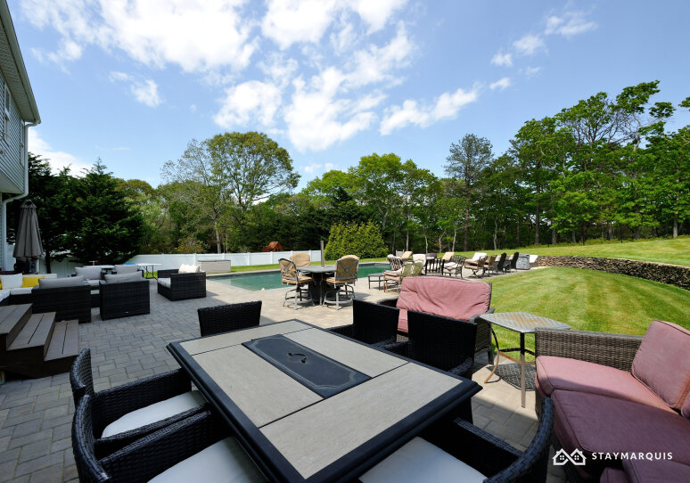 Hamptons Home 1020718