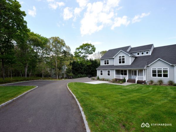 Hamptons Home 1020718