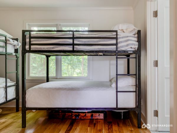 Hamptons Home 1020720
