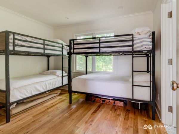 Hamptons Home 1020720