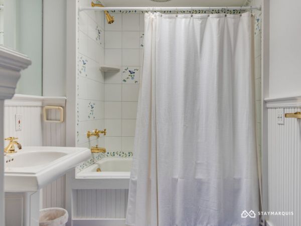 Hamptons Home 1020720