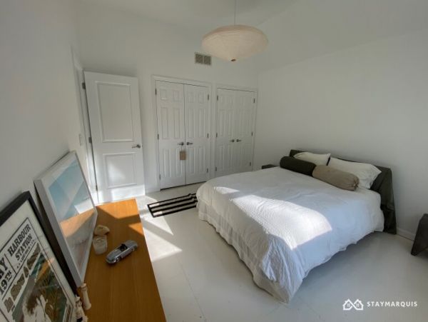 Hamptons Home 1020722
