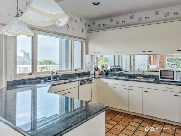 Hamptons Home 1020723