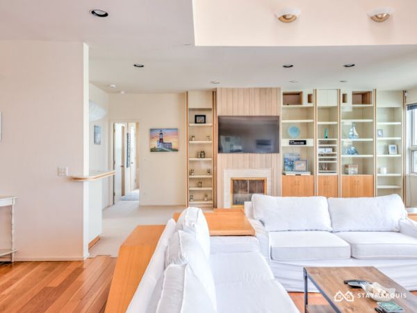 Hamptons Home 1020723