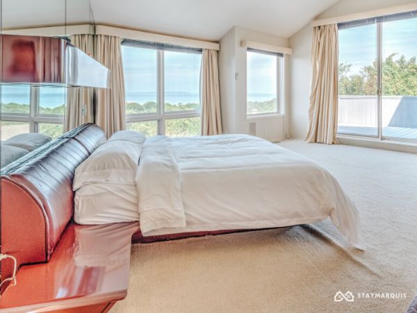 Hamptons Home 1020723