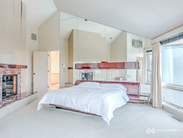Hamptons Home 1020723