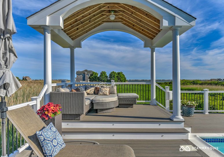Hamptons Home 1020724