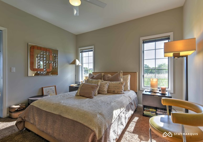 Hamptons Home 1020724