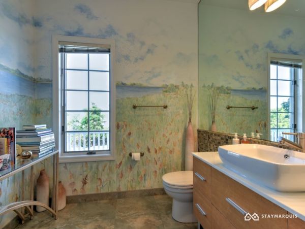 Hamptons Home 1020724