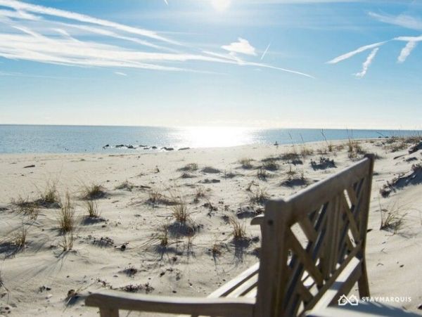 Hamptons Home 1020725