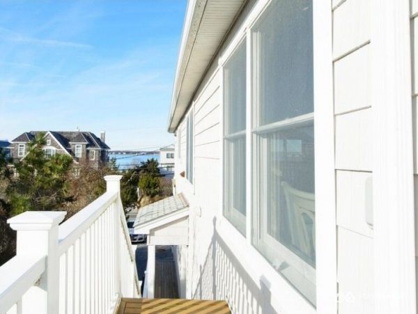 Hamptons Home 1020725