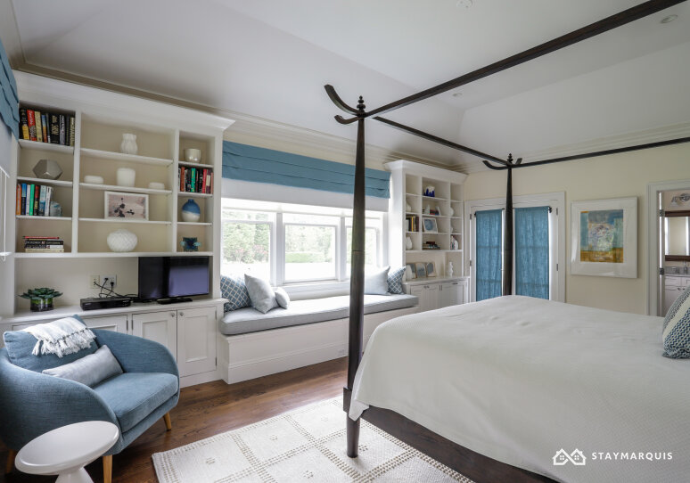 Hamptons Home 1020726