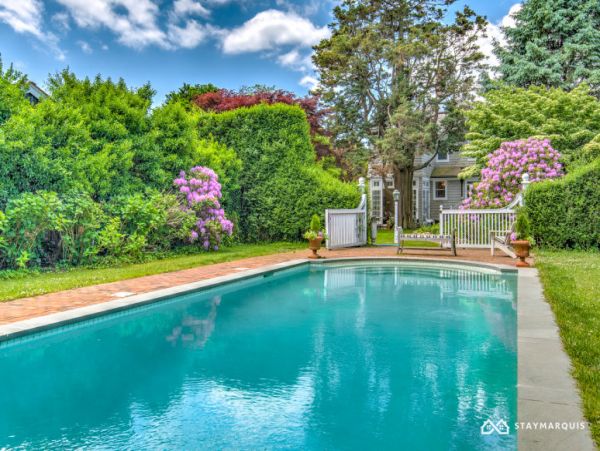 Hamptons Home 1020727