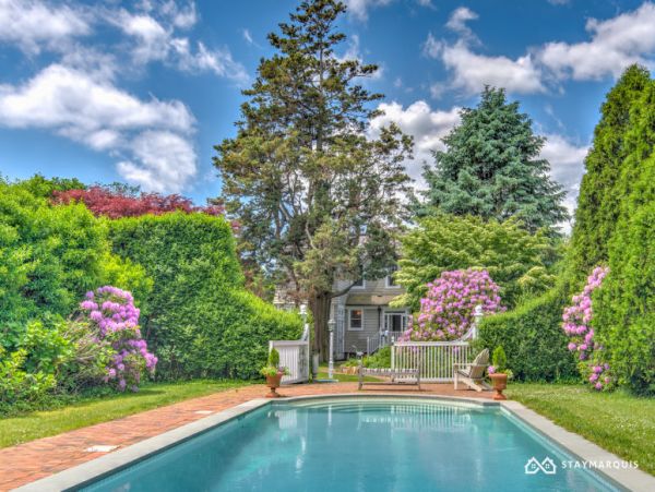 Hamptons Home 1020727