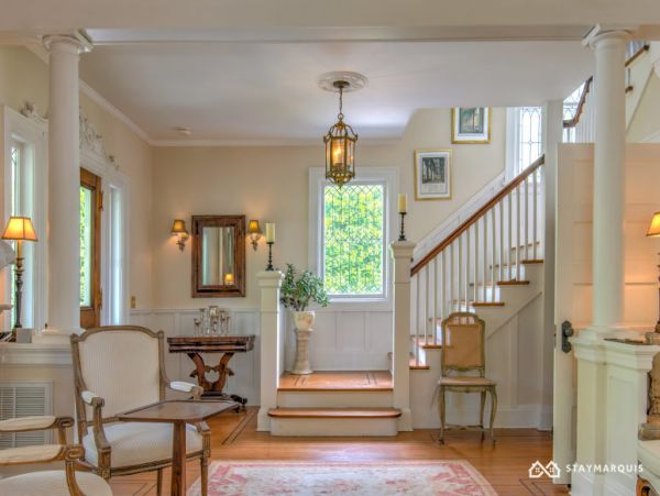Hamptons Home 1020727