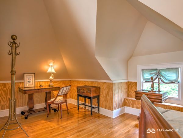 Hamptons Home 1020727