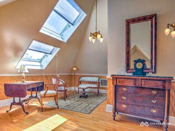 Hamptons Home 1020727