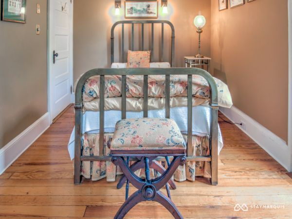 Hamptons Home 1020727