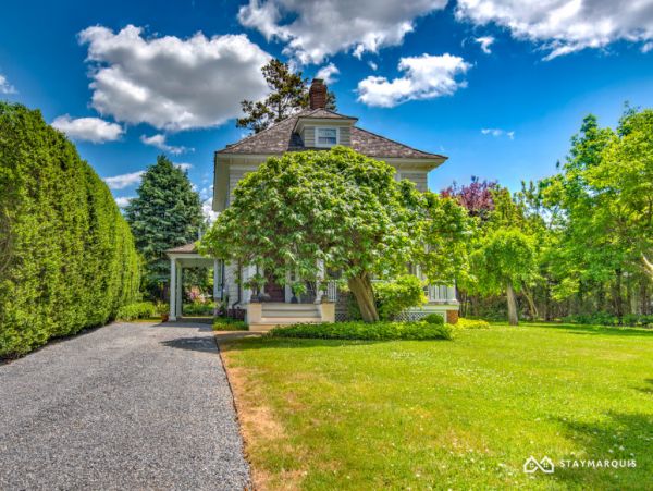 Hamptons Home 1020727